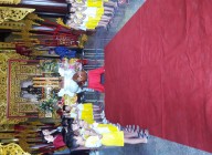 Bé  tham quan đền Hùng, huyện Tân Hiệp, tỉnh Kiên Giang Bé  tham quan đền Hùng, huyện Tân Hiệp, tỉnh Kiên Giang